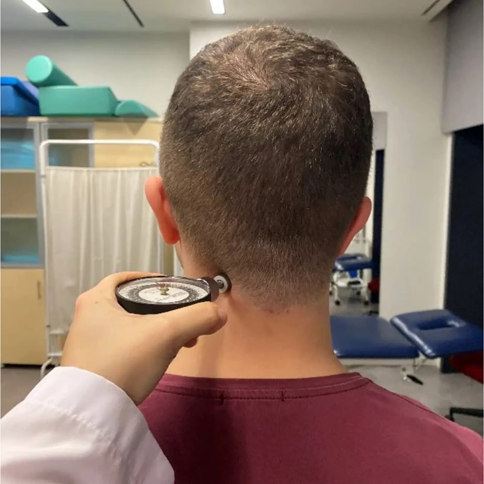 Measuring Pain pressure threshold measurement via a pressure algometer.