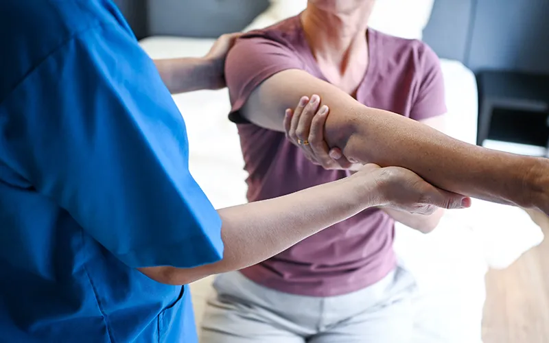 SP_26_AgingClients_Secondary1_GettyImages-2247094106_800